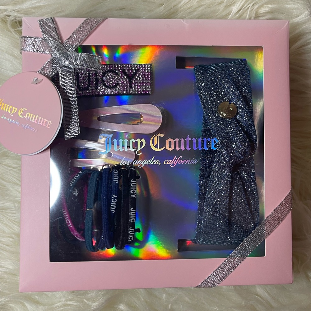 Juicy Couture gift set hair accessories